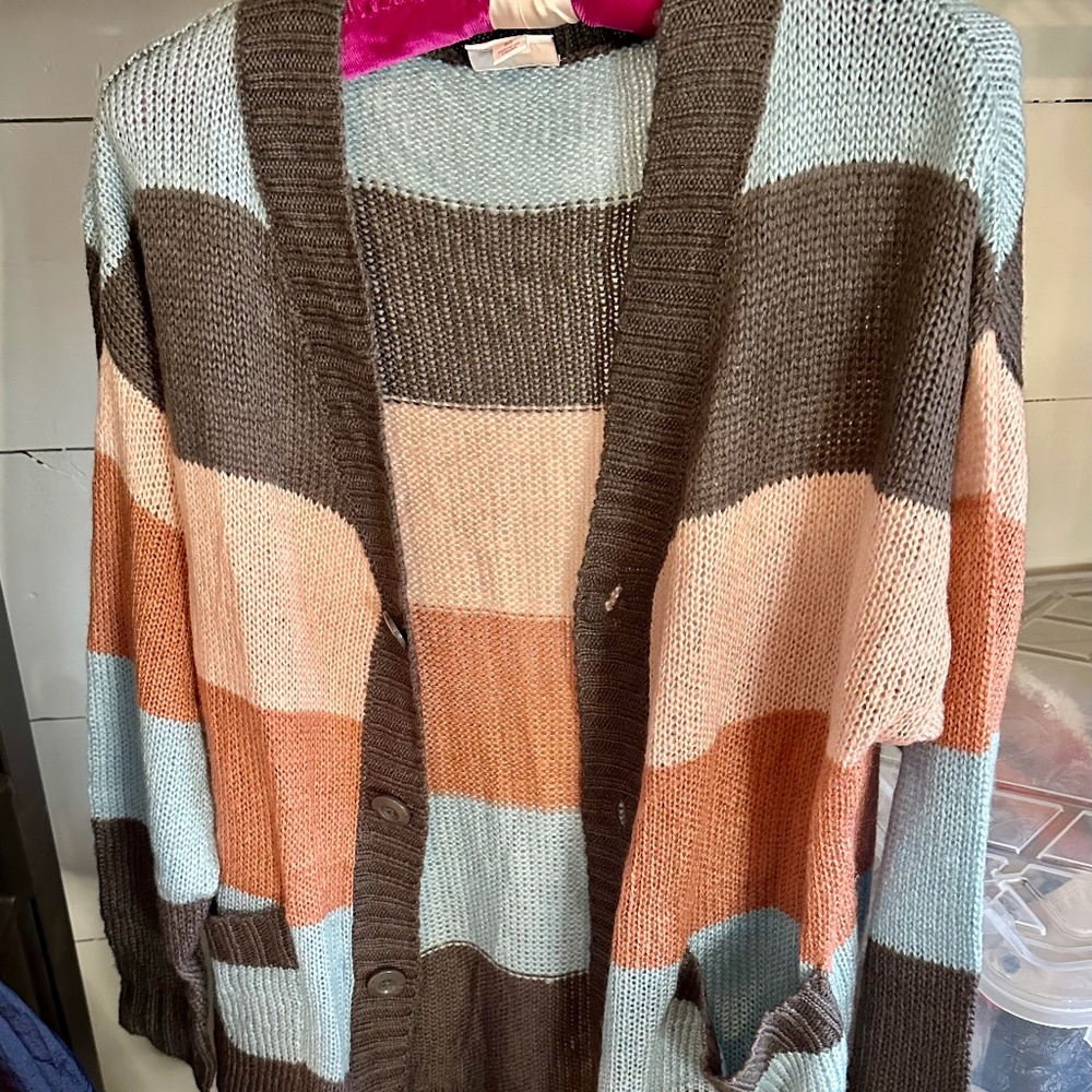LuLaRoe sweater cardigan with pockets Medium